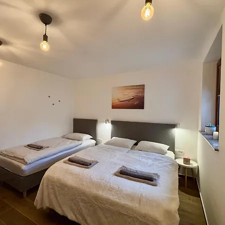 Aero Apartmaji Lesce-bled Διαμέρισμα *