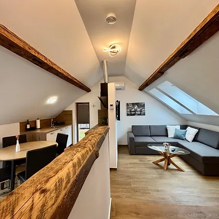 Aero Apartmaji Lesce-bled * Лешче