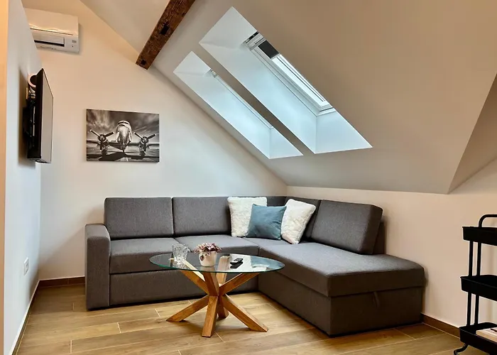 Aero Apartmaji Lesce-bled * Лешче