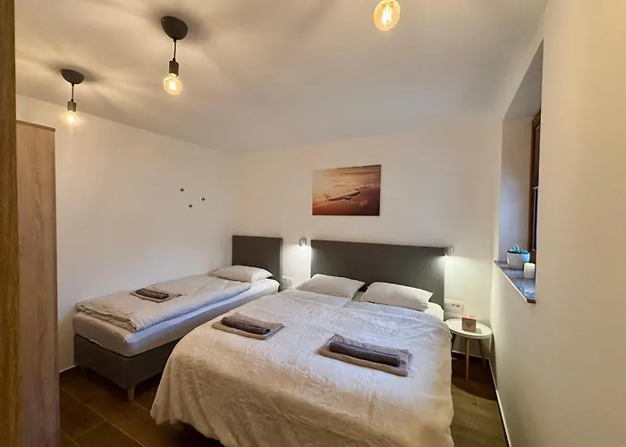 Aero Apartmaji Lesce-bled Апартаменты *